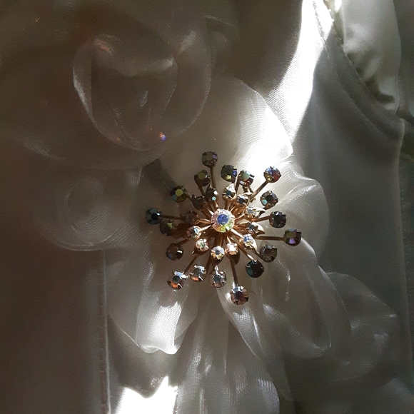 Vintage Rainbow Multicolor Aurora Borealis Starburst Snowflake Cluster Brooch - Picture 8 of 11